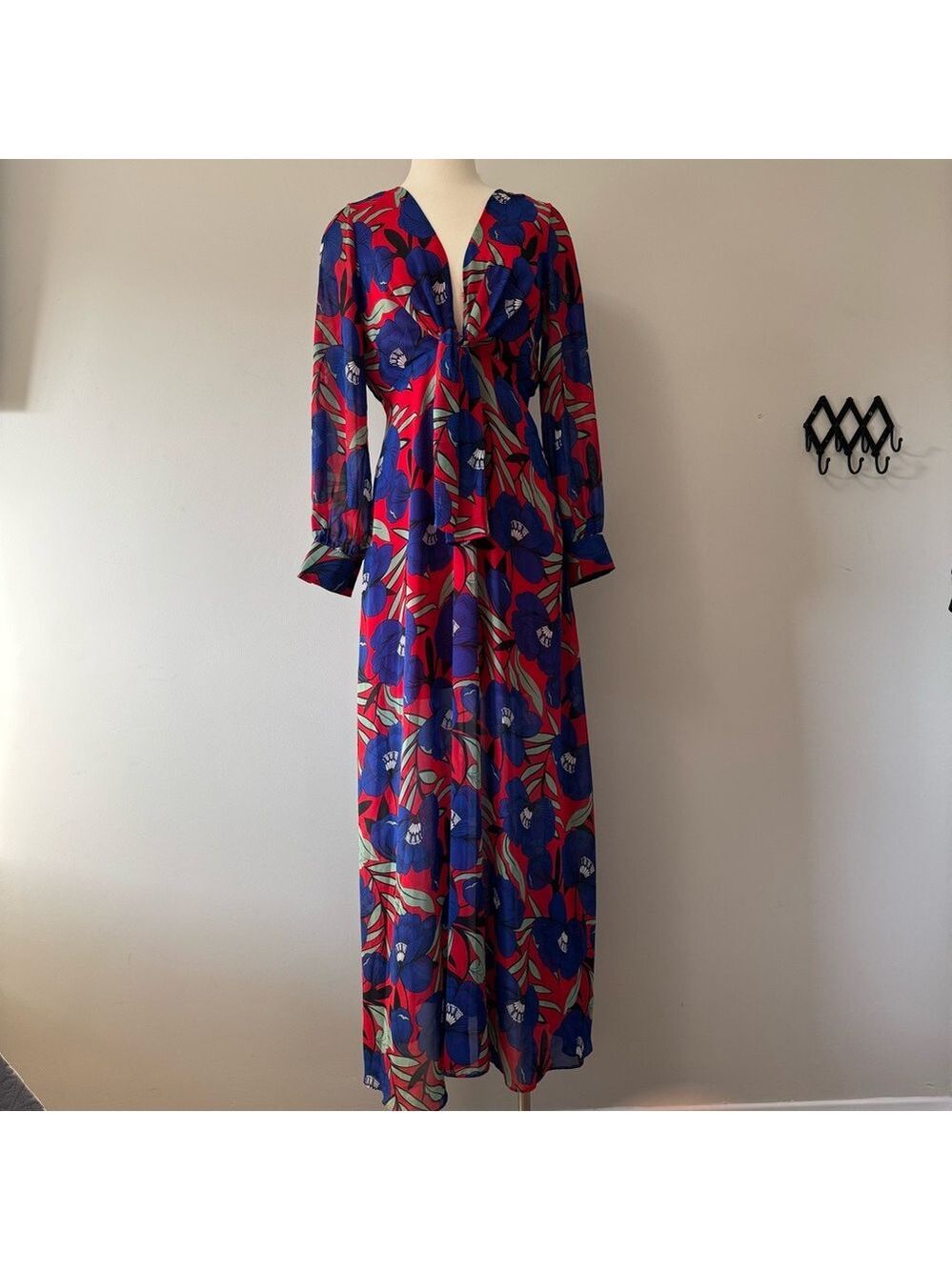 Aakaa Vibrant Blue and Red Floral Long Sleeve Dress Medium